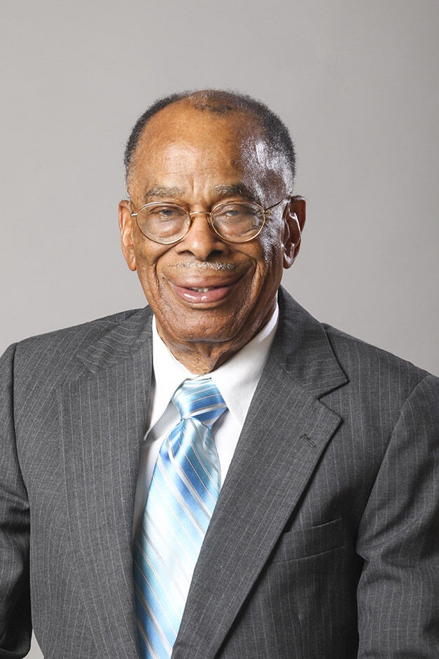 Gus Ridgel